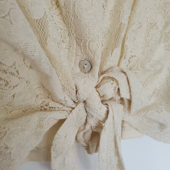 F21 Cream Knot Crop Top - Picture 3 of 10